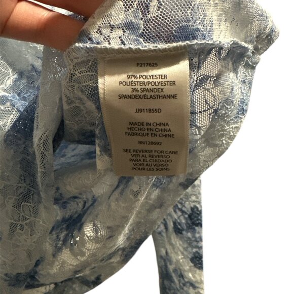 Madden Girl Blue Lace Long Sleeve -‎ Size XL NWT - Picture 4 of 5